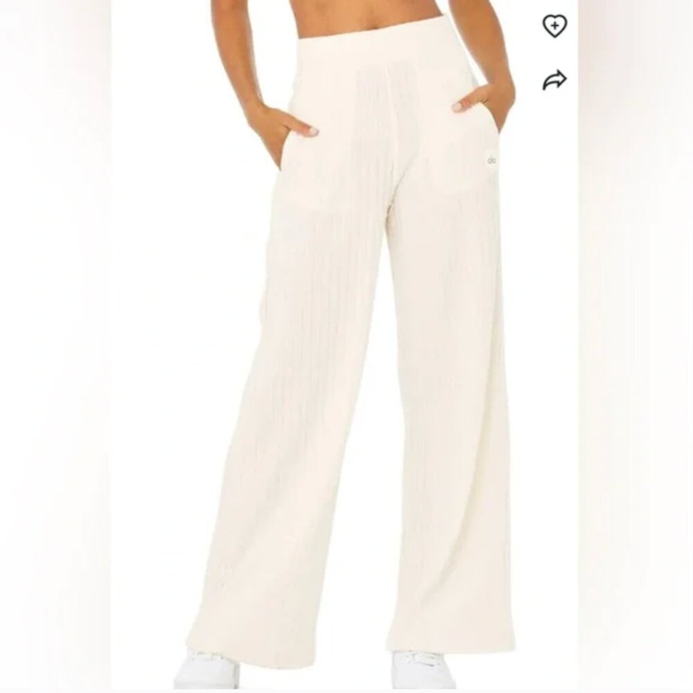 Alo Yoga Take Comfort wide leg pants
